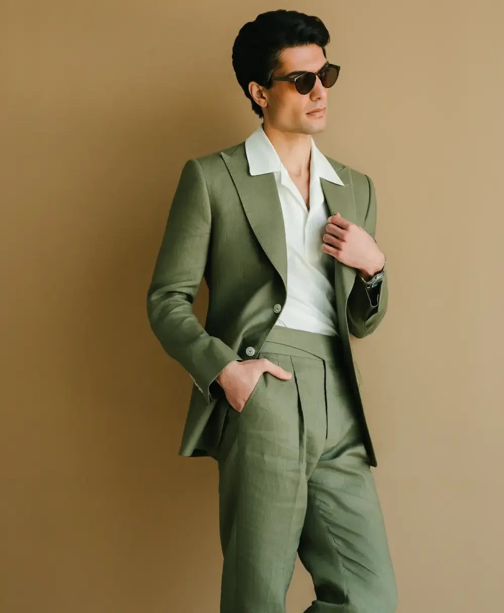 Why Bespoke Tailors Focus On Details